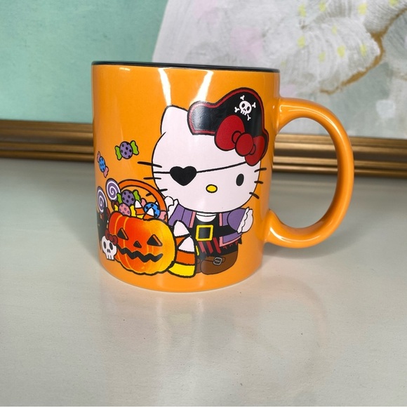 Hello Kitty Pirate Orange Halloween Pumpkin Collectible Mug New - Picture 2 of 12